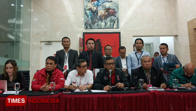 Tim Hukum PDI Perjuangan Kupas Dugaan Penyalahgunaan Wewenang Oknum KPK RI