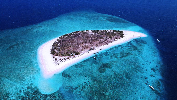 The Tabuhan Island. (Picture by: Istimewa)