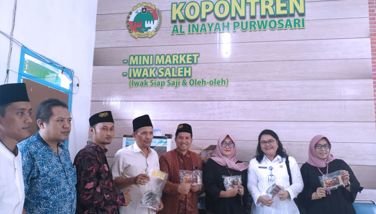 Pembukaan Kopontren Al-Inayah di Pasuruan, Jumat (17/1/2020). (Foto: Istimewa)