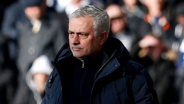 Mourinho Tegaskan Tottenham Tidak Asal Belanja di Bursa Transfer