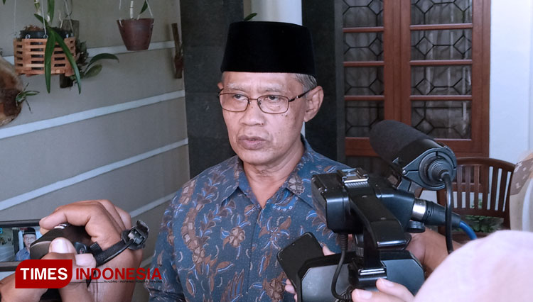 Haidar Nasir saat memberikan pernyataan seputar Sholahudin Wahid. (foto: totok hidayat/TIMES Indonesia)