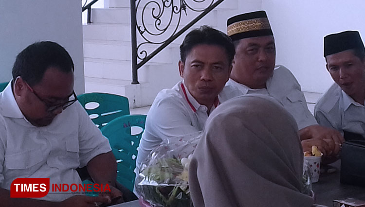 Partai-Gerindra-b.jpg