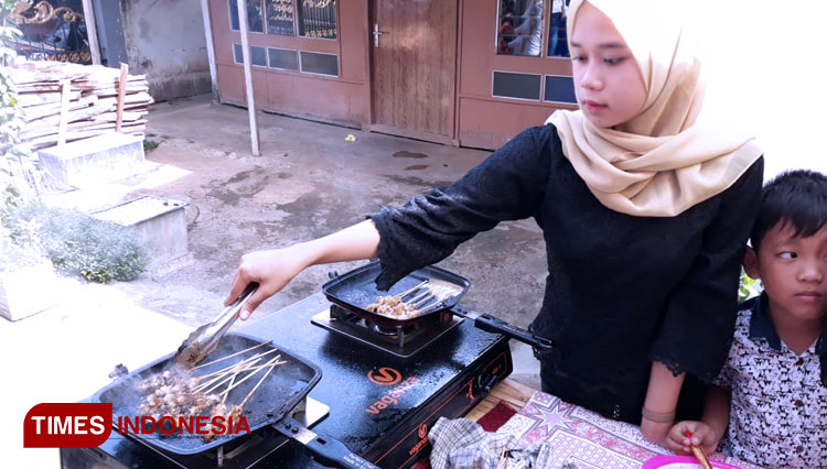 Pasar-Kampoeng-Osing-b.jpg