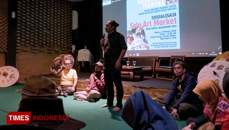 Sosialisasi Solo Art Market (SAM) di Cinema Room, Omah Sinten, Ngarsopuro, Solo. (FOTO: Muhamad Shidiq/Times Indonesia)