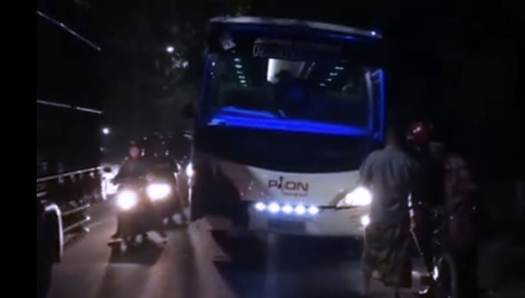 Bus Persela Alami Kecelakaan di Malang