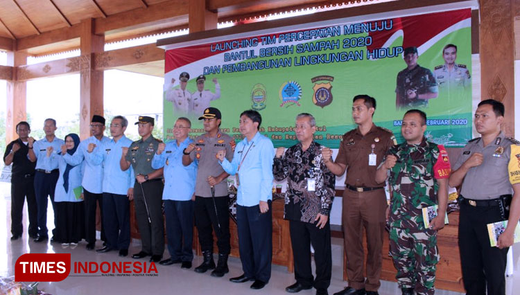 Sukseskan Program Bantul Bersih Sampah 2020 Bupati Bantul Suharsono