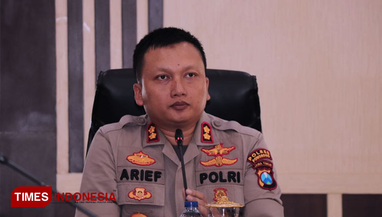 Kapolres Ponorogo AKBP Arief Fitrianto pimpin rapat persiapan Operasi Bina Semeru 2020. (FOTO: Marhaban/TIMES Indonesia)