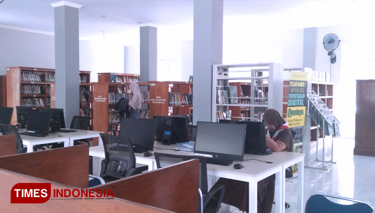 Suasana Gedung Perpustakaan Trenggalek yang baru (FOTO: Sisca Ainun Nissa/AJP TIMES Indonesia)