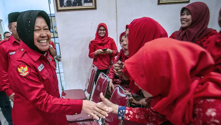 Risma Pompa Semangat Pengurus PDIP: Anak Muda, Jangan Ragu Bergabung