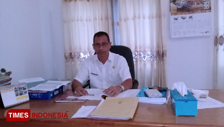 Plt. Kepala Dinas Pertanian dan Pangan Kabupaten Sumba Timur NTT, Oktavianus Mbaku Muku, SP, M.Si. (FOTO: Habibudin/TIMES Indonesia)