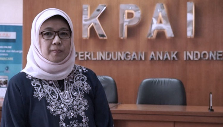 Komisioner KPAI Sitti Hikmawaty (FOTO: prfmnews.com)