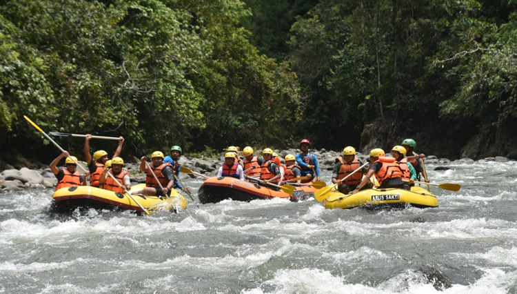 Arung-Jeram-2.jpg
