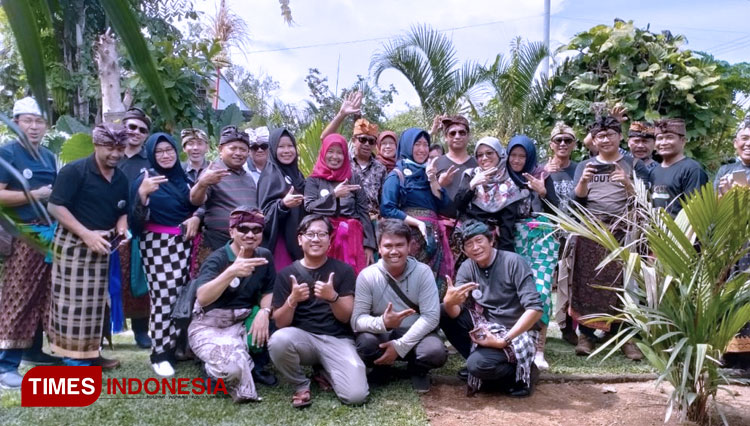 Kunjungan Panitia PWMP Polbangtan Malang ke kelompok PWMP binaan Universitas Udayana, Bali (28/2). (FOTO: AJP/TIMES Indonesia)