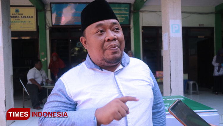 Yusub Hidayat, Ketua Tim Pemenangan Lia Istifhama, Sabtu (29/2/2020). (FOTO: Lely Yuana/TIMES Indonesia) 