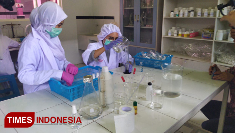 Covid-Antiseptic-3.jpg