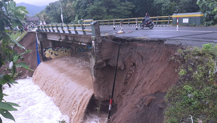 Jembatan-Kenet-2.jpg