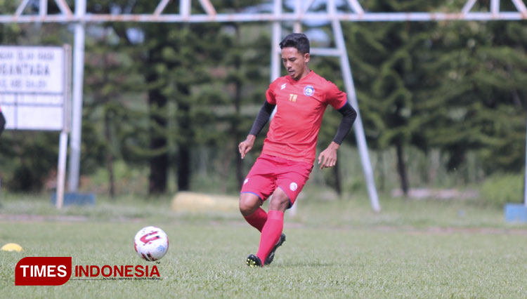 Pemain Arema FC, Taufik Hidayat. (Foto: Tria Adha/TIMES Indonesia)