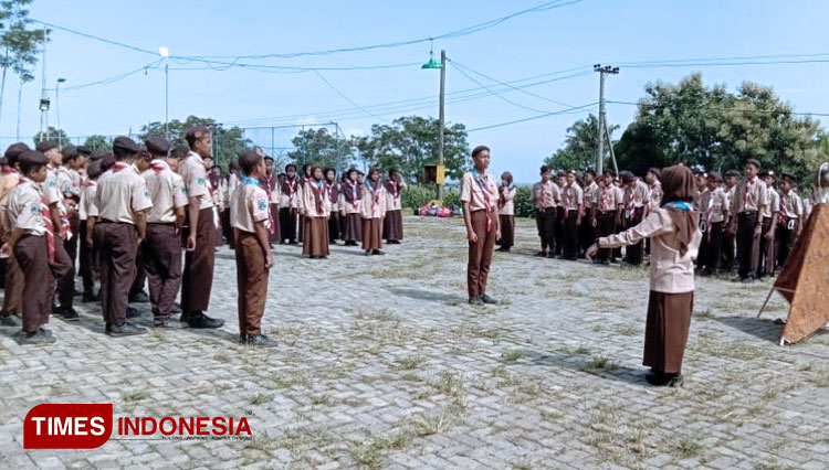 Suasana kegiatan kemah Persami MTs Ma'arif Munggung, Pulung, Ponorogo (Foto: Walit Nuril Anwarudin /TIMESIndonesia )