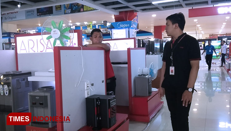 Suasana-Depo-Pelita.jpg