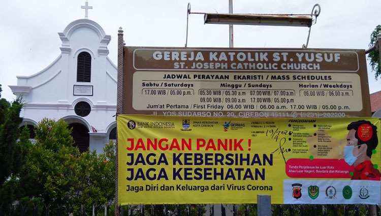 Suasana Gereja St. Yosep di Jalan Yos Sudarso yang sepi di Hari Minggu.(Foto: Muhamad Jupri/TIMES Indonesia)