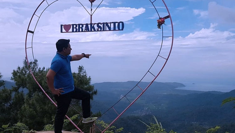 Spot foto di Bukit Braksinto (FOTO: babeoyi / Instagram)