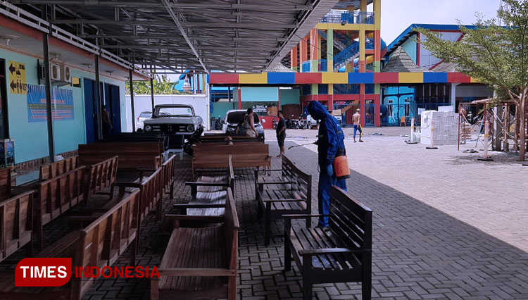 Sentul-Waterpark-1.jpg
