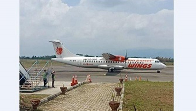 Pesawat Wings Air di Bandara Atung Bungsu Kota Pagaralam Sumsel.