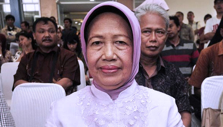Ibunda Presiden Jokowi, Sudjiatmi Notomiharjo. (Foto: merdeka)