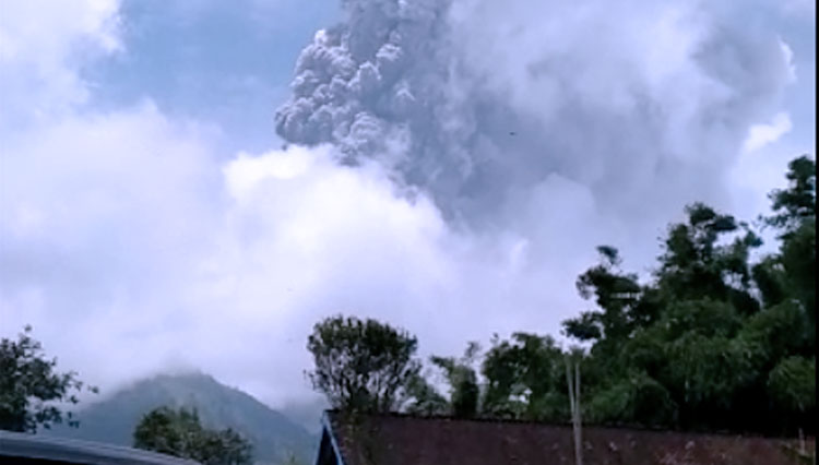 Gunung Merapi Mengalami Erupsi Kembali Sejak Kemarin