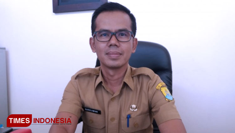 Juru Bicara Gugus Tugas Penanganan Wabah Virus Corona (Covid-19) Kabupaten Cirebon, Iwan Hardiawan (foto: Abdulrohman/TIMES Indonesia)