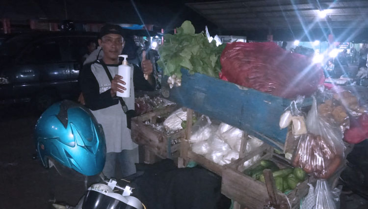 Darurat Covid-19, Pedagang Ethek Lawu Magetan Legawa Dilarang Masuk Ponogoro