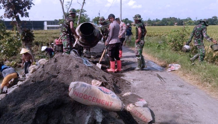 Lokasi pembangunan talud TMMD Reguler Pekalongan di Dukuh Jlubang, Desa Pantirejo, Kecamatan Kesesi, Kabupaten Pekalongan, Jawa Tengah