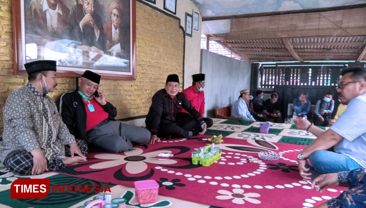 DPC PDI Perjuangan Kabupaten Malang Kembali Distribusikan Bantuan Beras