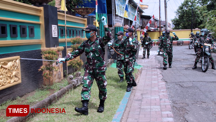 Perang Lawan Corona, Kodim Gelar Penyemprotan Disinfektan Skala Besar