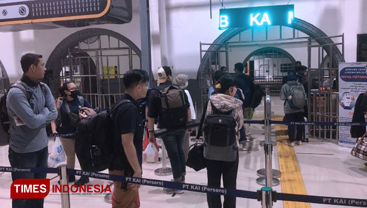PT KAI Daop 1 Jakarta Batalkan Perjalanan Keberangkatan 44 KA