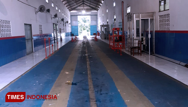 Suasana lokasi uji kendaraan Kabupaten Sleman nampak sepi karena wabah Virus Corona atau Covid-19. (FOTO: Fajar Rianto/TIMES Indonesia)