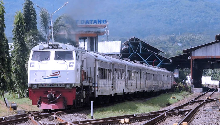 Perjalanan KA Dibatalkan, PT KAI Beri Kesempatan Pengembalian Bea hingga H+30