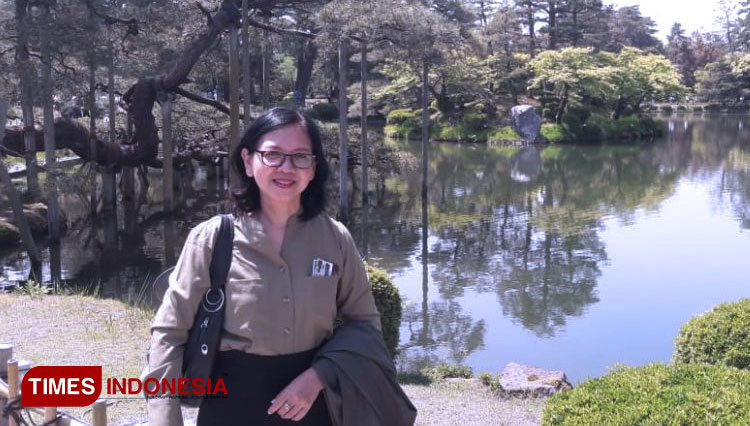 Dr. Retno Sari, MSc., Apt, ahli farmasi UNAIR. (FOTO: AJP TIMES Indonesia)