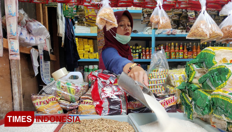 Ilustrasi - Penjual beras di pasar. (FOTO: Dokumen TIMES Indonesia)