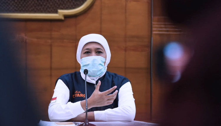 Gubernur Khofifah Sinergi dengan PMI untuk Pemulasaraan Jenazah