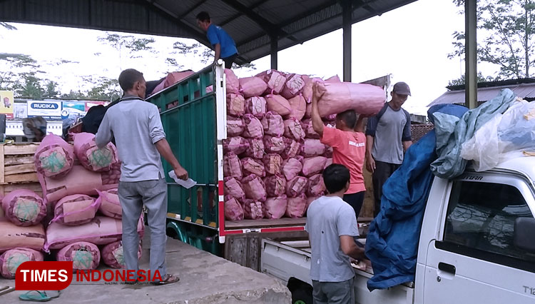 Pengiriman-Buah-salak-ke-jakarta-a.jpg