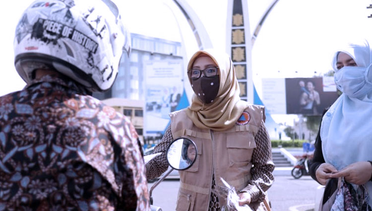 Dyah Erti Irawati Istri Nova Iriansyah, Plt. Gubernur Aceh. (Foto: Dok. Humas. Acehprov. co. id)