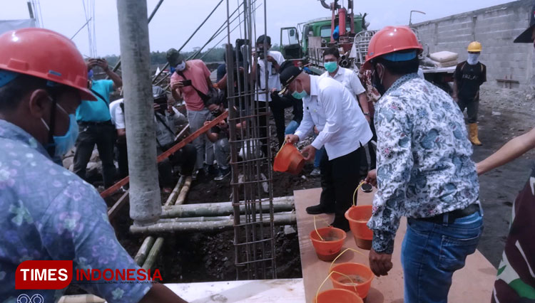Ground breaking Hotel Grand Kanjuruhan yang dihadiri Forkopimda Kabupaten Malang. (Foto: Binar Gumilang/TIMES Indonesia)