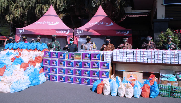 sembako-Polresta-Malang-Kota-2.jpg