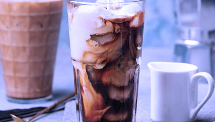 Aisu kohi, ice coffee from Japan with light and delicious taste. (PHOTO: Gofeminin.de)