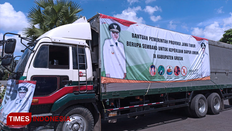 truk-pengangkut-bantuan-logistik.jpg