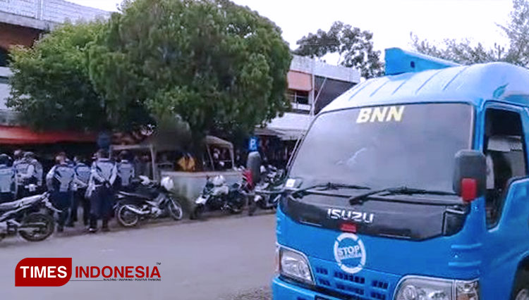 Gencar Sosialisasi Bahaya Narkoba Dan Covid-19, BNN Sambangi Pusat ...