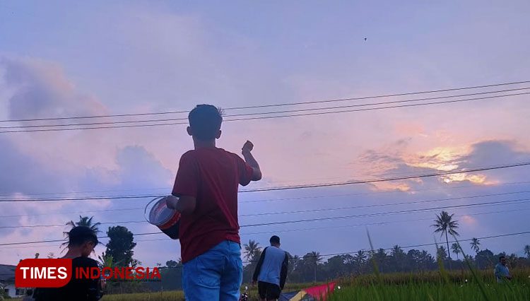 Bermain-Layang-layang-2.jpg