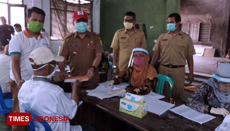 Kepala Dinas Sosial Kabupaten Cirebon, Dadang Suhendra. (Foto: Devteo MP/TIMES Indonesia)