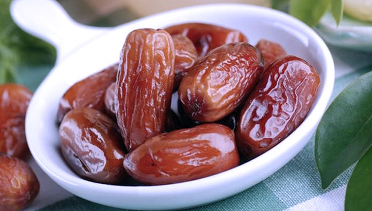 tak sekadar sunnah, ada banyak mafaat mengkonsumsi kurma saat sahur dan berbuka (FOTO: klikdokter)